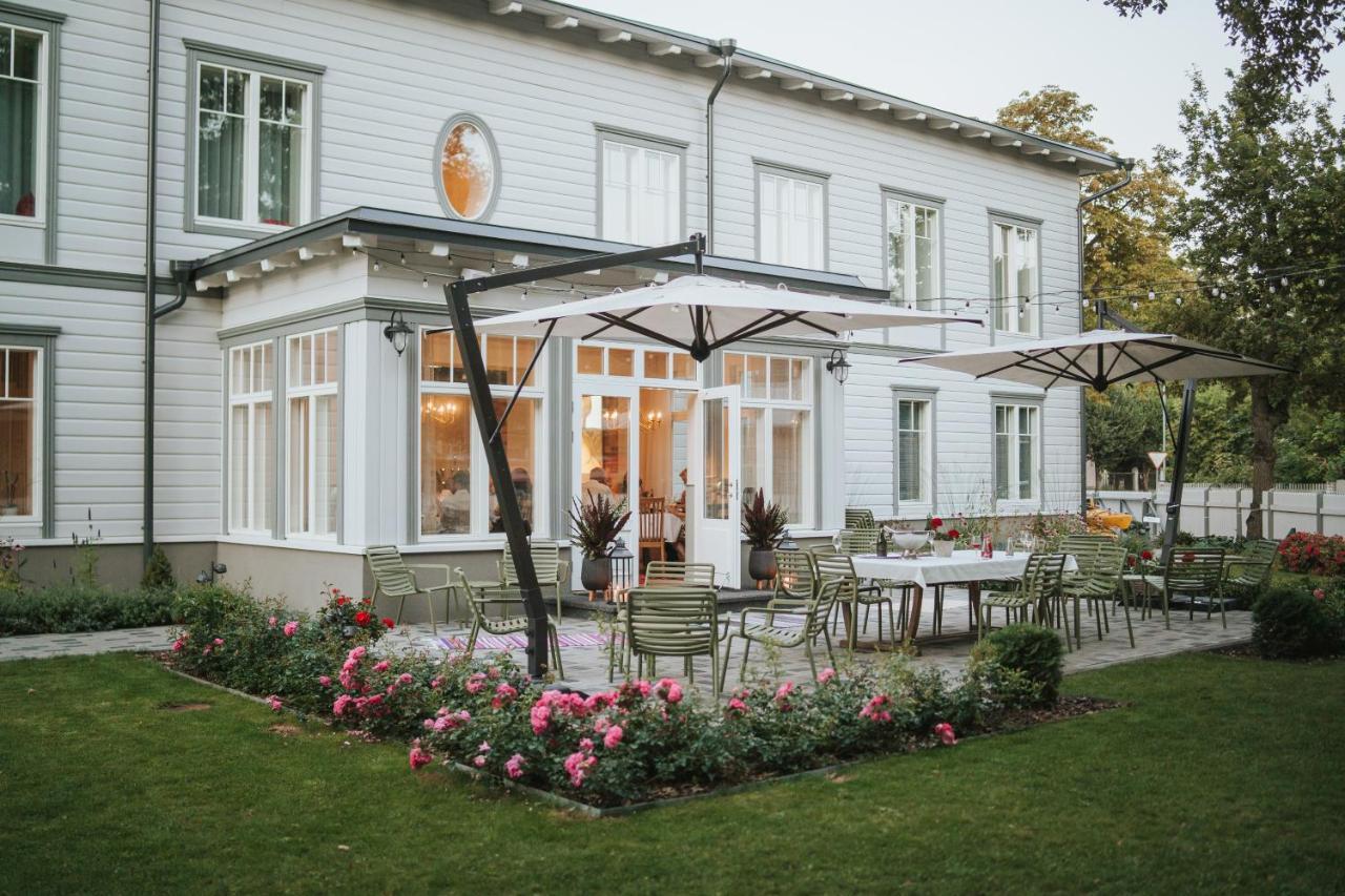 Old Hapsal Hotel Haapsalu Exterior foto